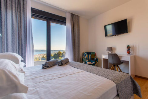 Villa mit Meerblick in einem Vorort von Split