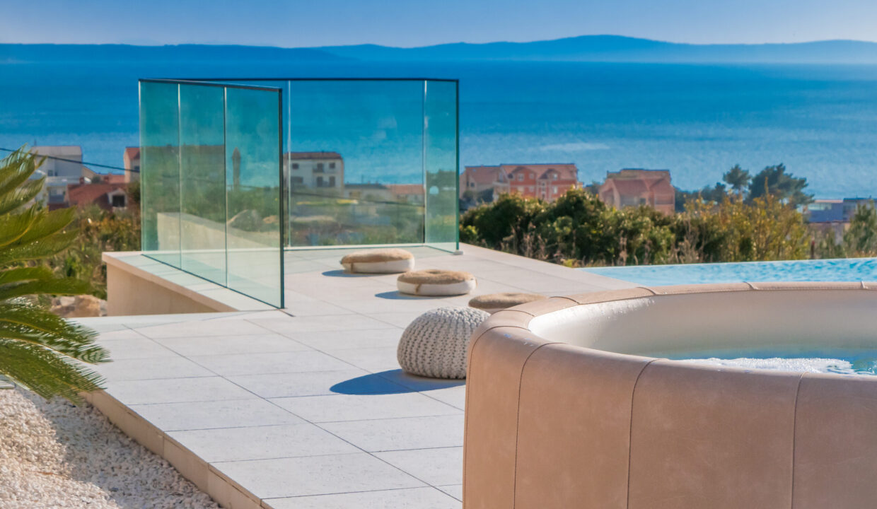 Ausgezeichnete neue Villa in Split