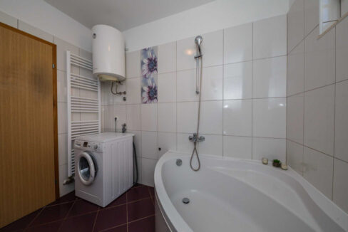 Ferienhaus in Podstrana, Split