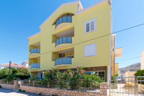 Haus am Strand auf der Insel Pag