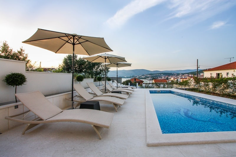 Haus mit Meerblick in Okrug Gornji