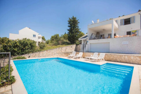 Haus mit Meerblick in der Nähe von Sibenik