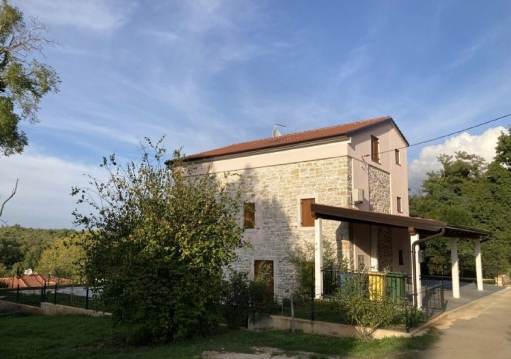 Haus in Buroli, Region Umag
