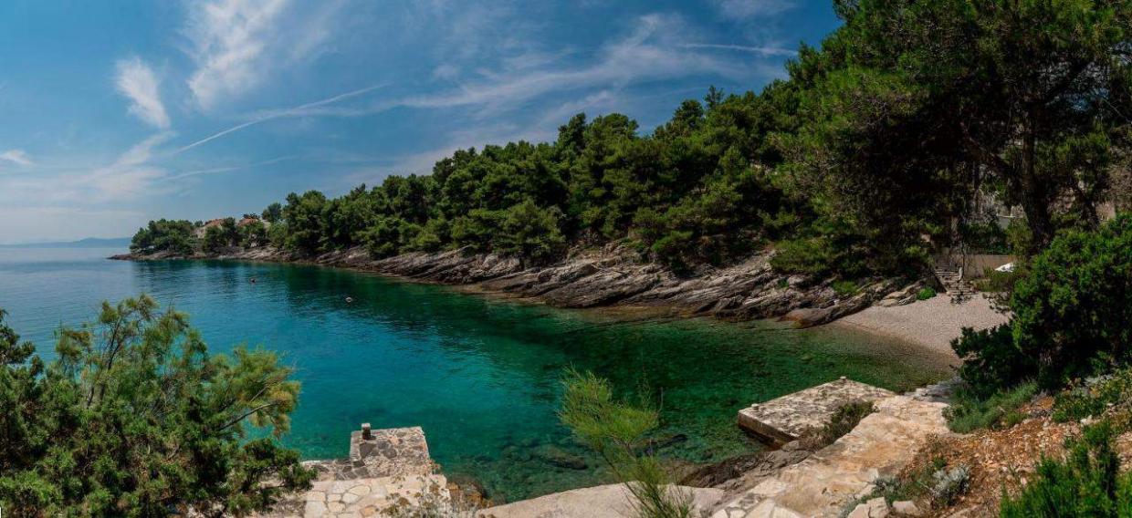 Fantastische Steinvilla auf der Insel Brac