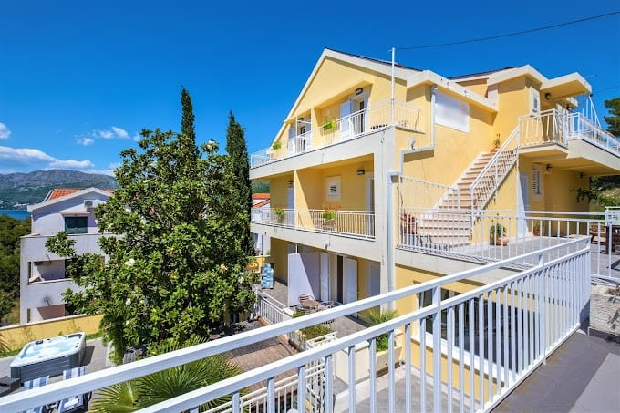 Appartementhaus in Cavtat