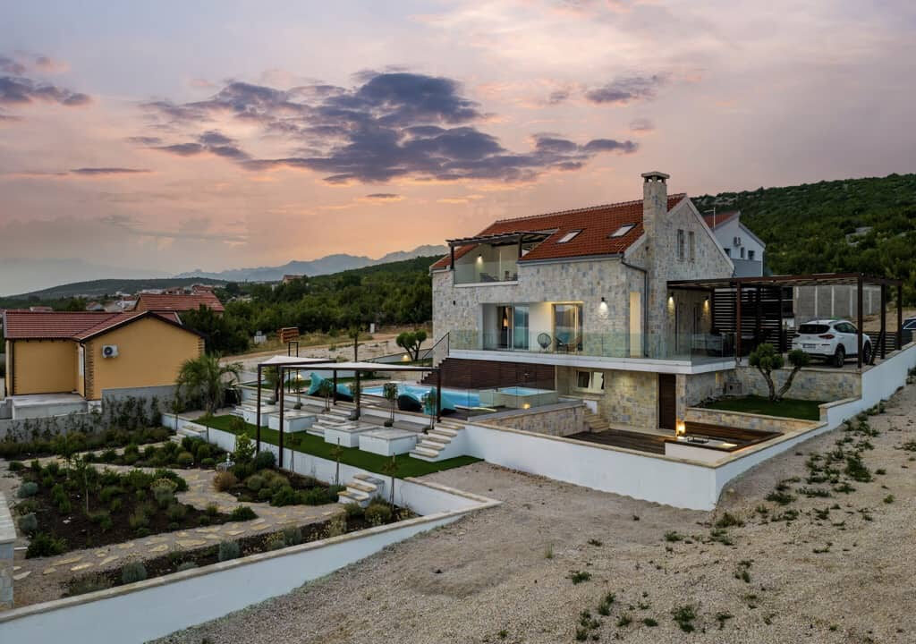 Neues Steinhaus bei Zadar