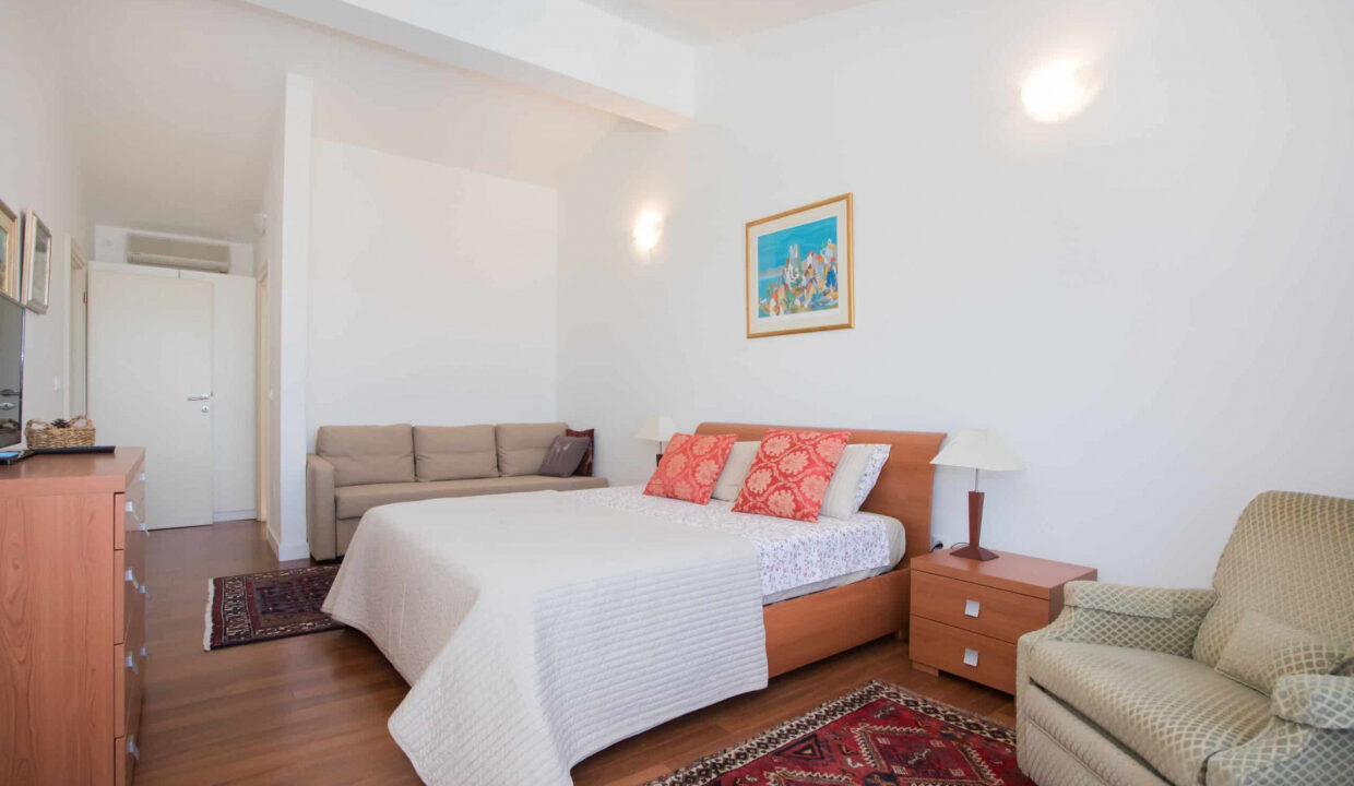 Haus mit Meerblick in der Nähe von Sibenik